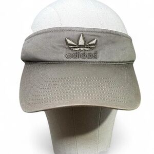 Vintage men’s Adidas originals beige green visor cap